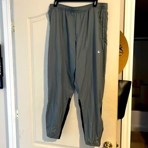 Grey Nike Men’s Joggers!